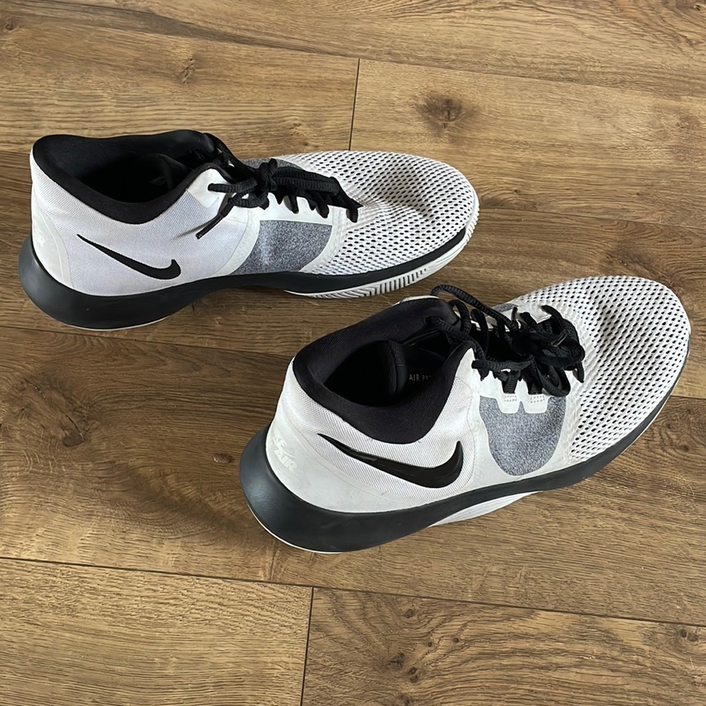 nike air precision II. size 11 men’s